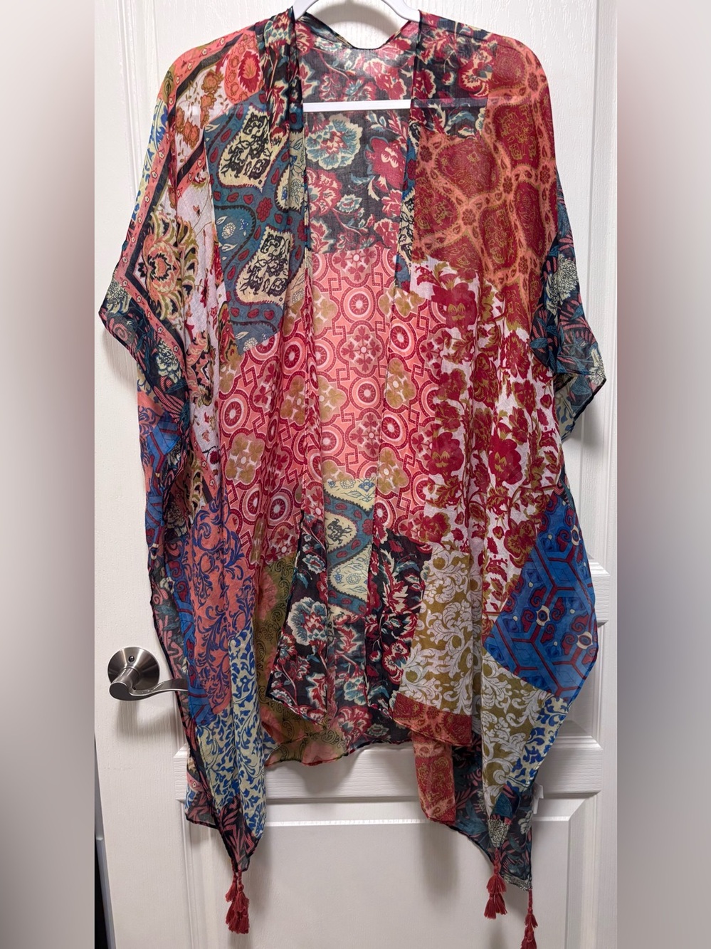 Duster Kimono Coverup one Size Colourful with tassels and a bright print flowy